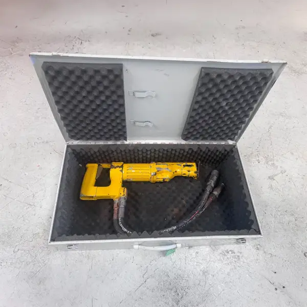 Hydraulic Reciprocating Saw